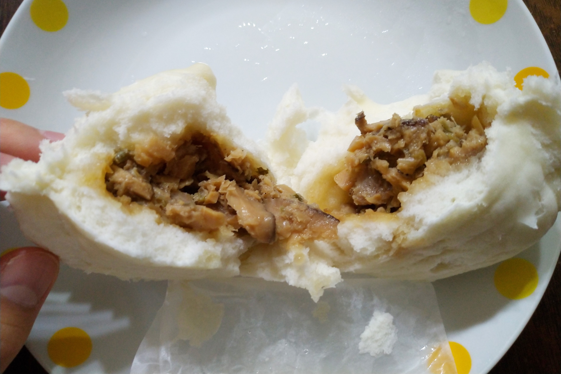 新宿中村屋の中華まんを冷凍食品で楽しめる！肉まん・あんまんのセット！ | ゆにゃおじ食べ物ブログ|楽天お取り寄せグルメのレビューやってます！